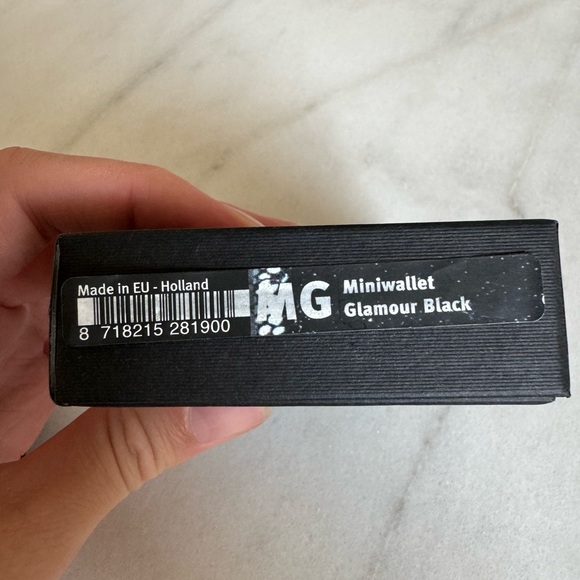 Secrid Mini Wallet in Glamour Black - Picture 5 of 5